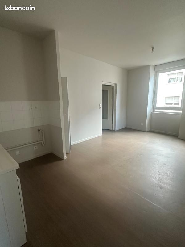 Appartement 3 pièces 64 m² · à Montréal-la-Cluse · 64 m² · 524 €/mois