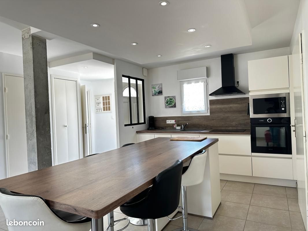Maison 4 pièces 84 m² · à Port-des-Barques · 84 m² · 249 000 €