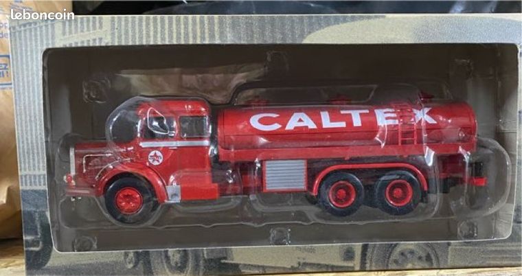 Camion Bernard TD 180 Marron Crème Calandre 3 1/50 Résine Monté, Occasion