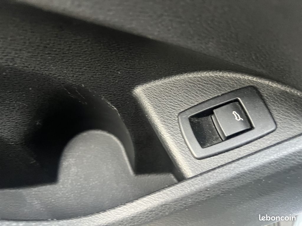 Bmw X2 (F39) SDRIVE18IA 140CH BUSINESS DESIGN DKG7 (image 23)