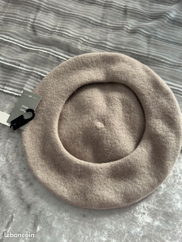 Béret beige neuf (image 1)