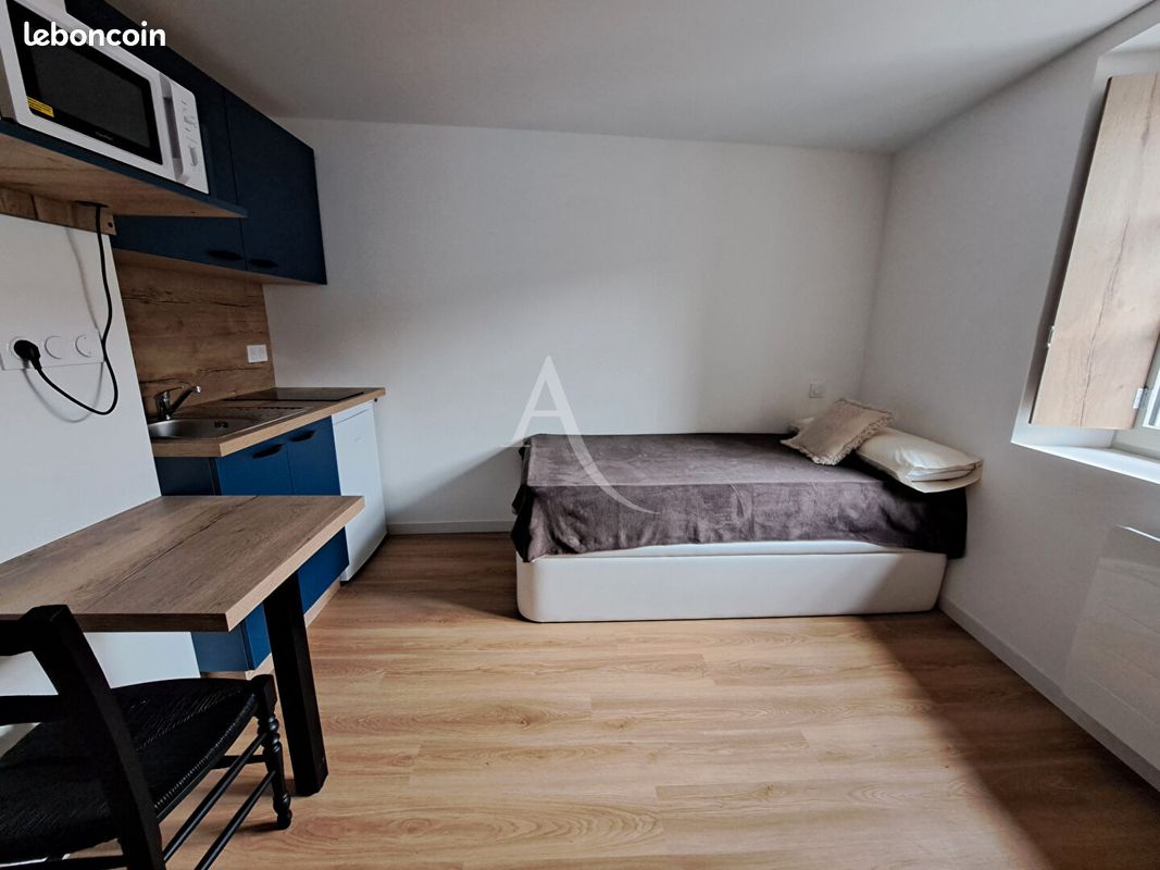 Appartement 1 pièce 13 m² · aux Herbiers · 13 m² · 463 €/mois