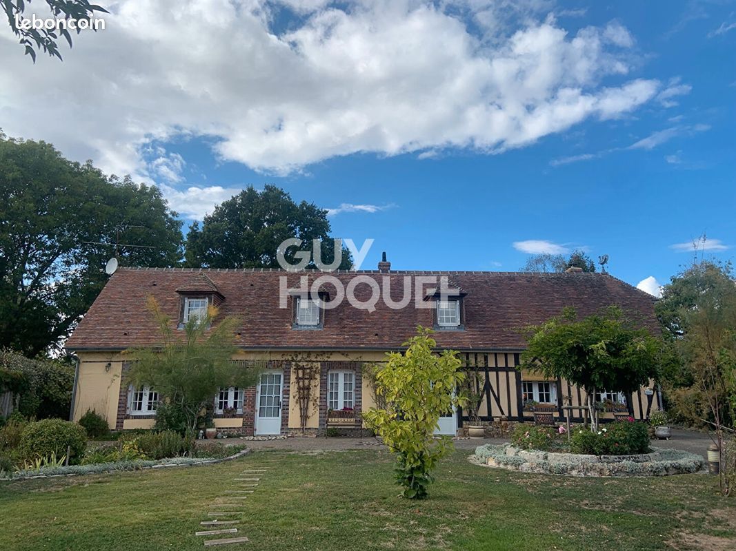 Maison 8 pièces 250 m² · à Rugles · 250 m² · 445 200 €