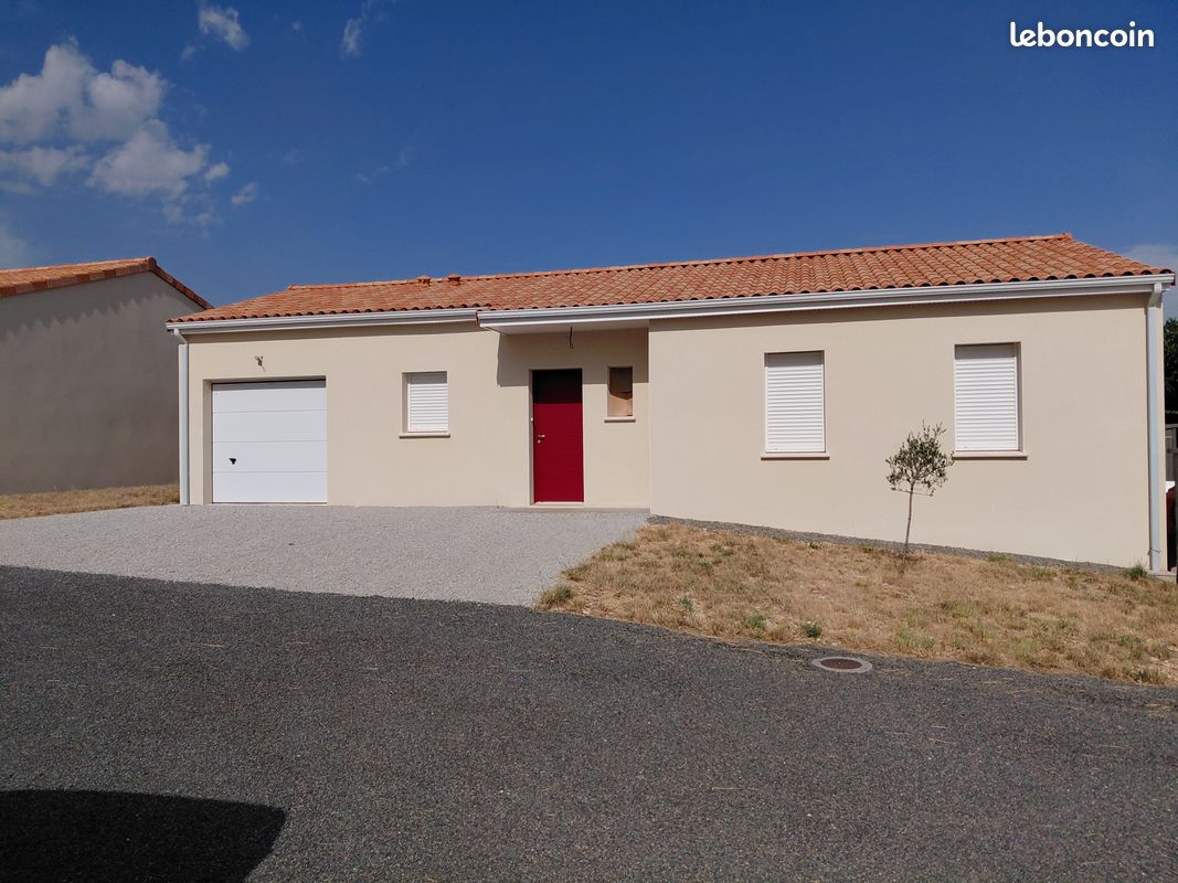 Maison 4 pièces 100 m² · à Ruffec · 100 m² · 196 200 €