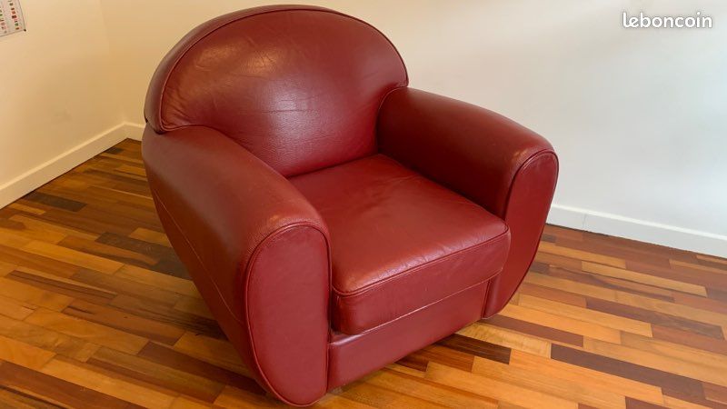 Fauteuil club cuir rouge (image 1)