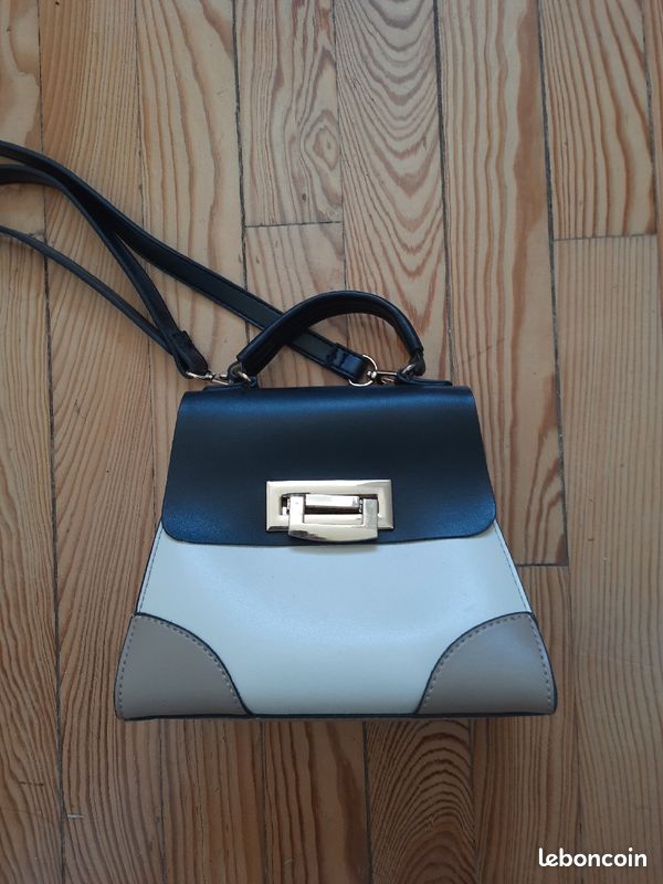Petit sac à mains (image 1)