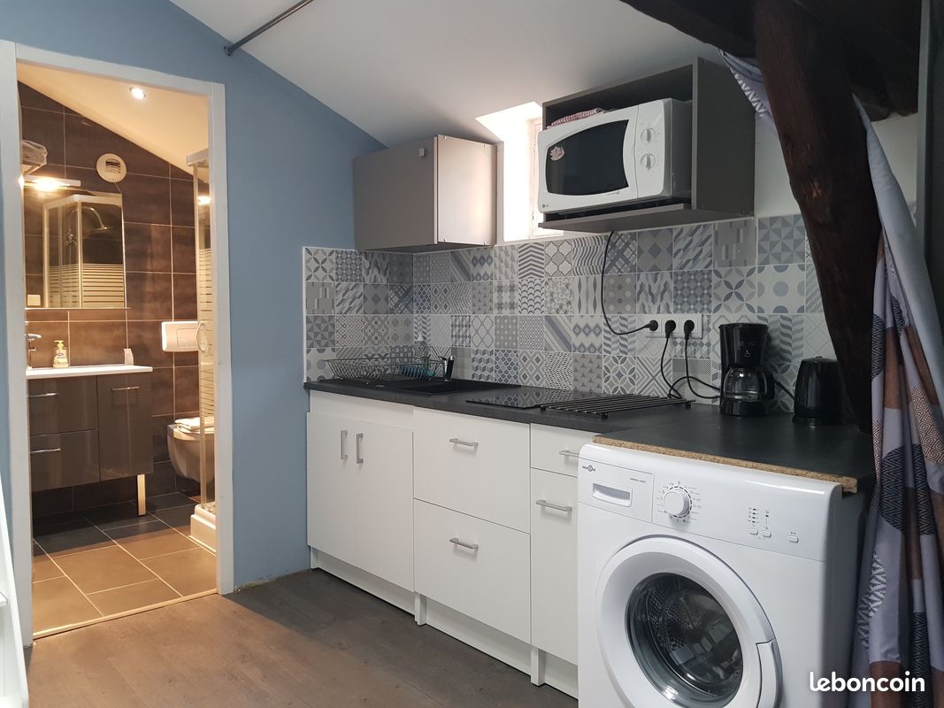 Appartement 1 pièce 21 m² · à Sathonay-Camp · 21 m² · 500 €/mois