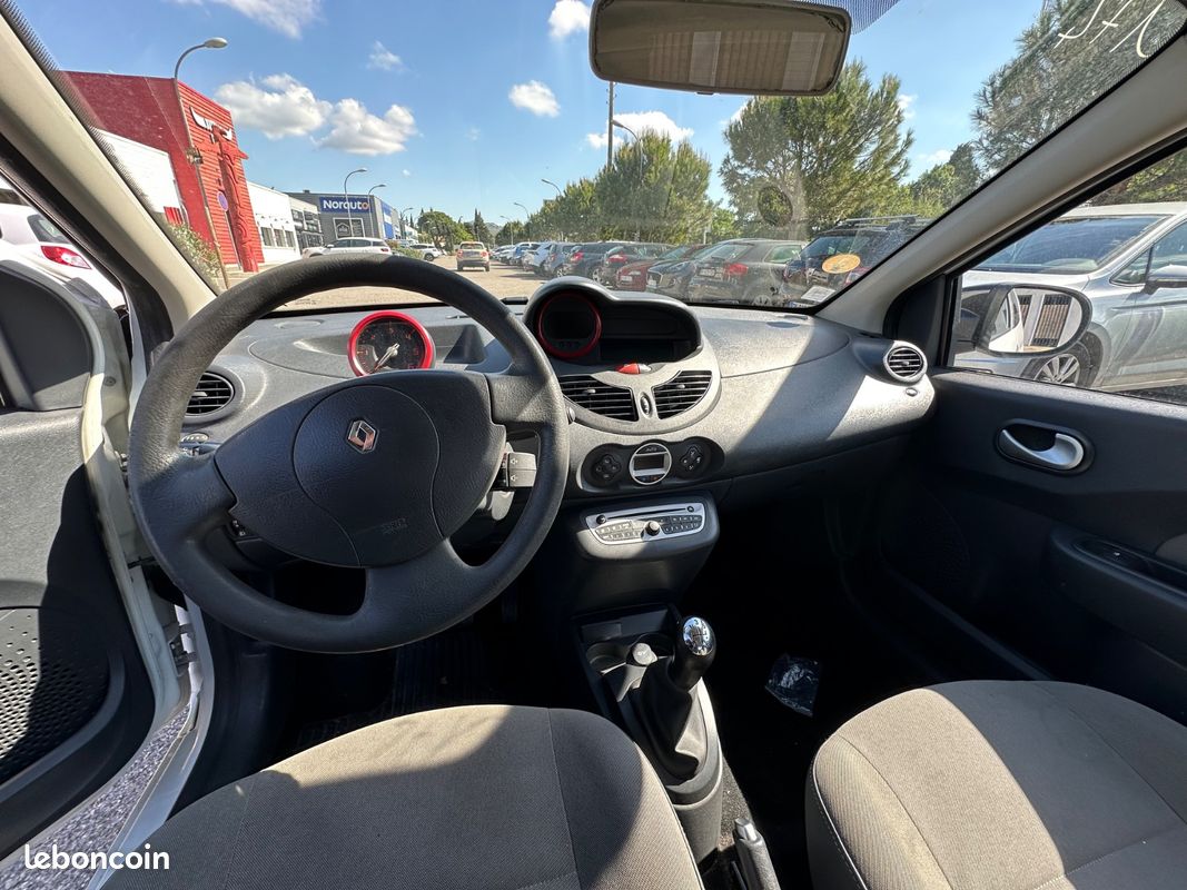 Renault TWINGO II Night & Day (image 5)