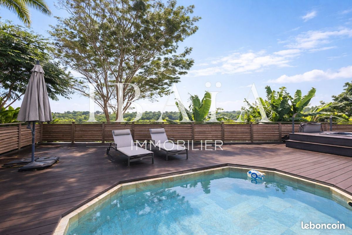 Maison 4 pièces 87 m² · à Petit-Bourg · 87 m² · 2 400 €/mois