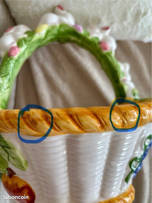 Panier avec anse en faïence émaillée (image 5)