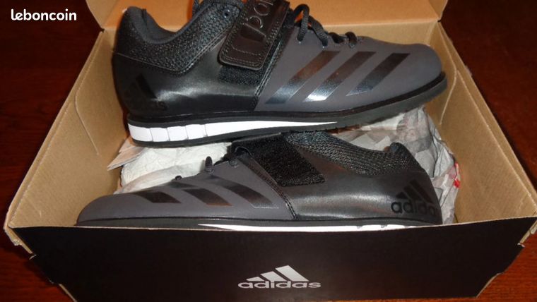 Chaussures d'haltérophilie Adidas Powerlift 3 pointure 43 d'occasion
