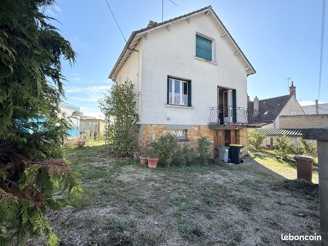 Maison 4 pièces 76 m² · à Vierzon · 76 m² · 77 000 €