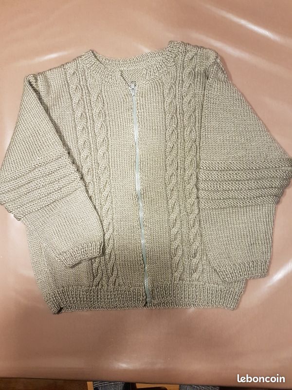 Lot vêtements (22) pour garçon 10 ans (image 4)
