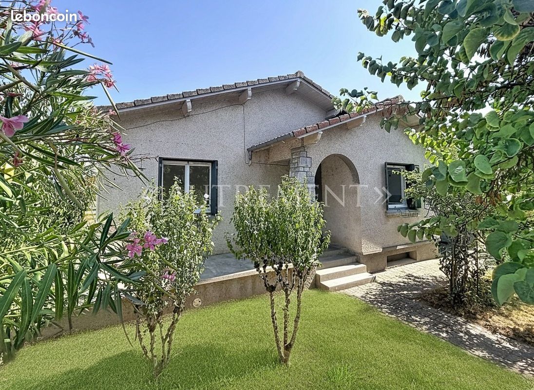 Maison 4 pièces 97 m² · à Saint-Sulpice-la-Pointe · 97 m² · 240 000 €