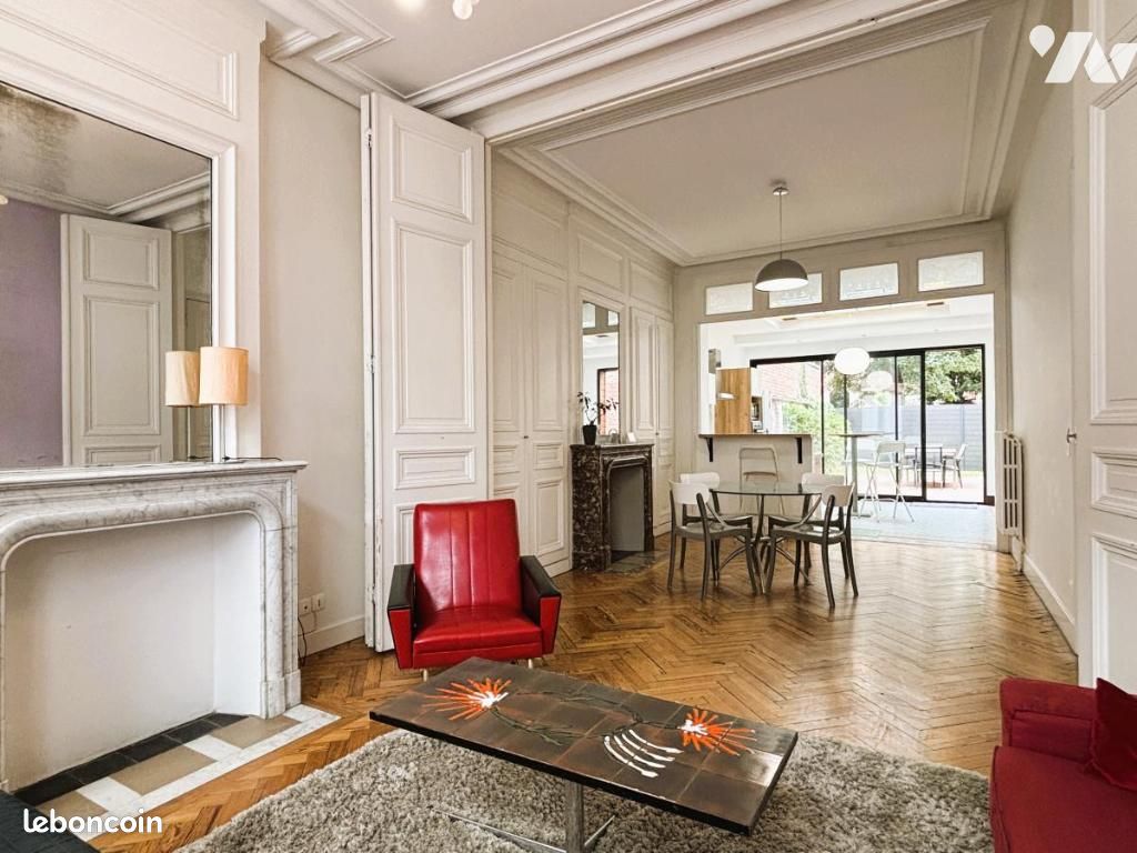 Maison 5 pièces 135 m² · à Lille · 135 m² · 450 000 €