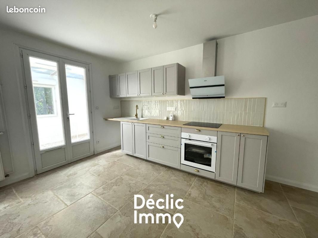 Maison 5 pièces 85 m² · à La Roche-sur-Yon · 85 m² · 1 000 €