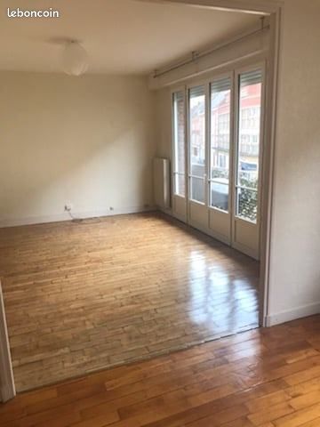 Appartement 4 pièces 110 m² · à Amiens · 110 m² · 1 050 €/mois