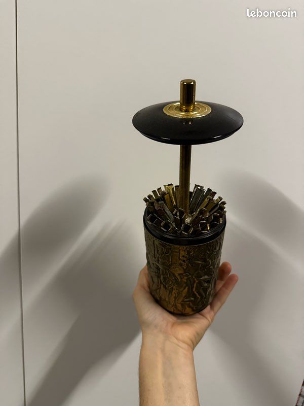 porte cigarette vintage Distributeur porte-cigarette vintage or