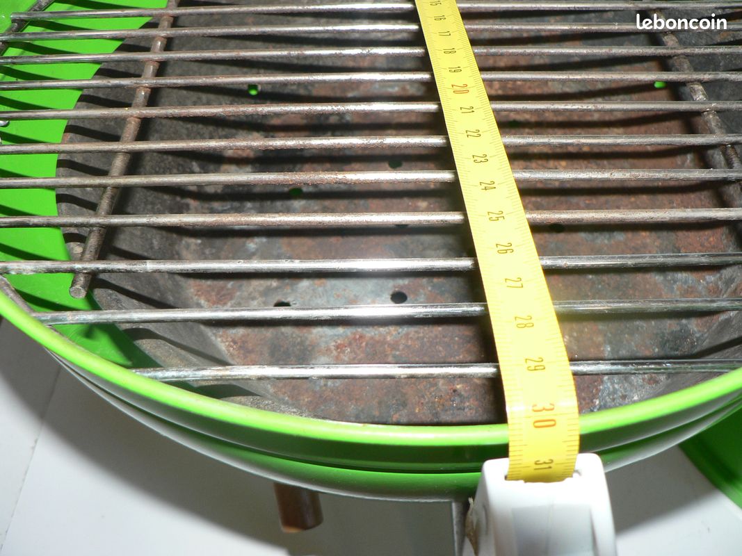 Petit barbecue boule vert pomme – compact, décoratif – très bon état (image 6)