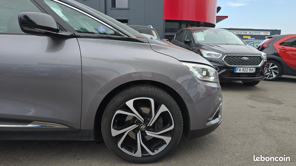 Renault Scénic IV Business Intens (image 8)