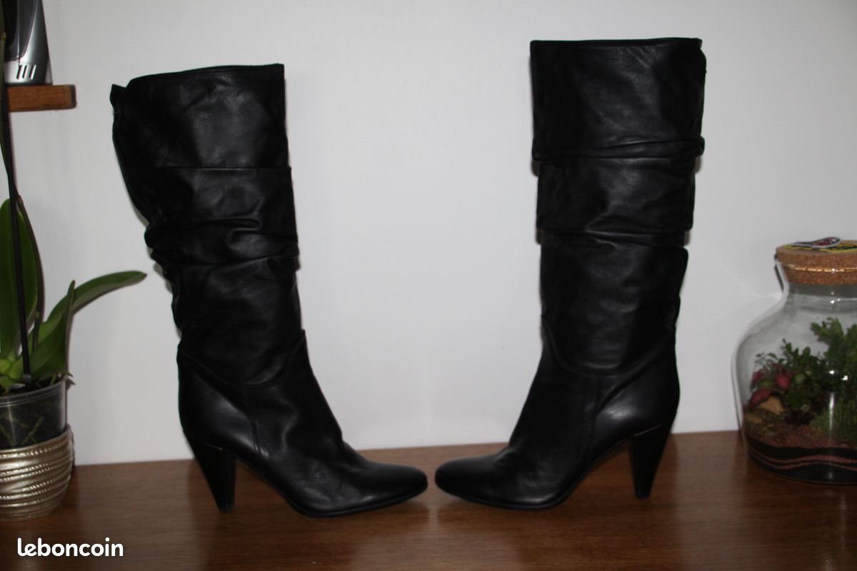 Taille 39 superbes bottes en cuir noir JB Martin (image 6)