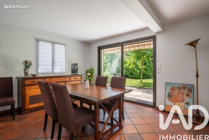 Maison familiale 5 pièces 165 m² — 5