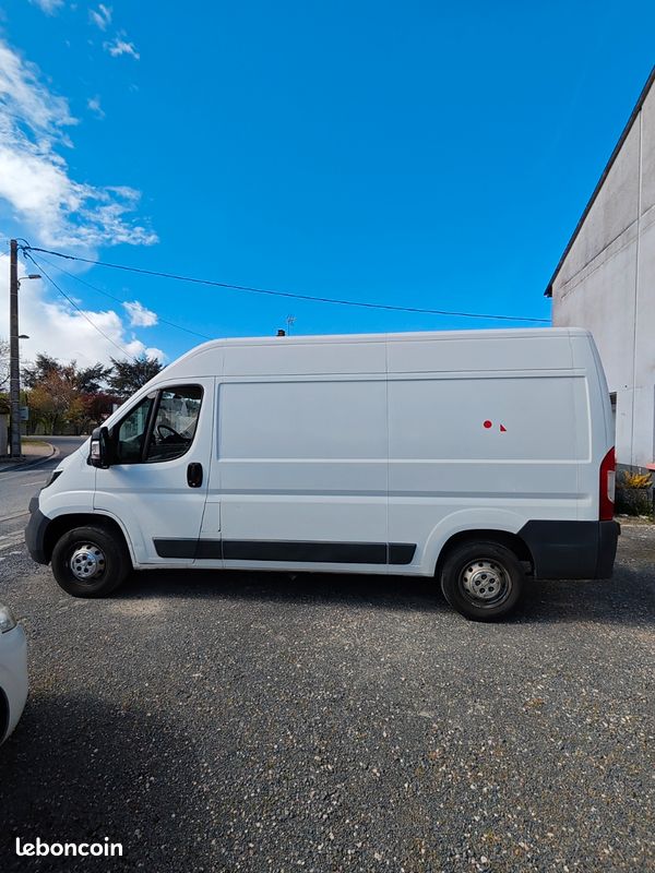 Peugeot boxer l2h2 2.0 bluehdi 110 access tva récupérable (image 3)