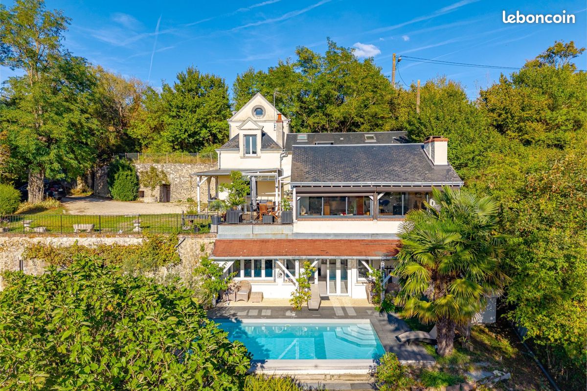 Maison 8 pièces 225 m² · à Amboise · 225 m² · 715 000 €