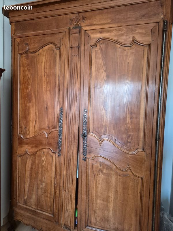 Armoire ancienne (image 1)