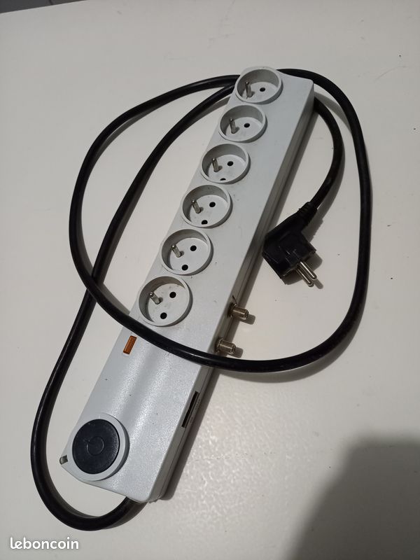 Multiprise (image 1)