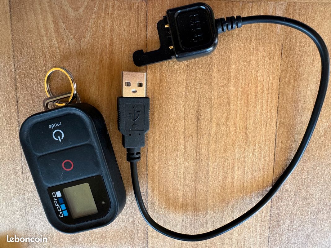 Caméras GoPro Hero 3+ Black Édition avec nombreux accessoires pour la plongée (image 11)