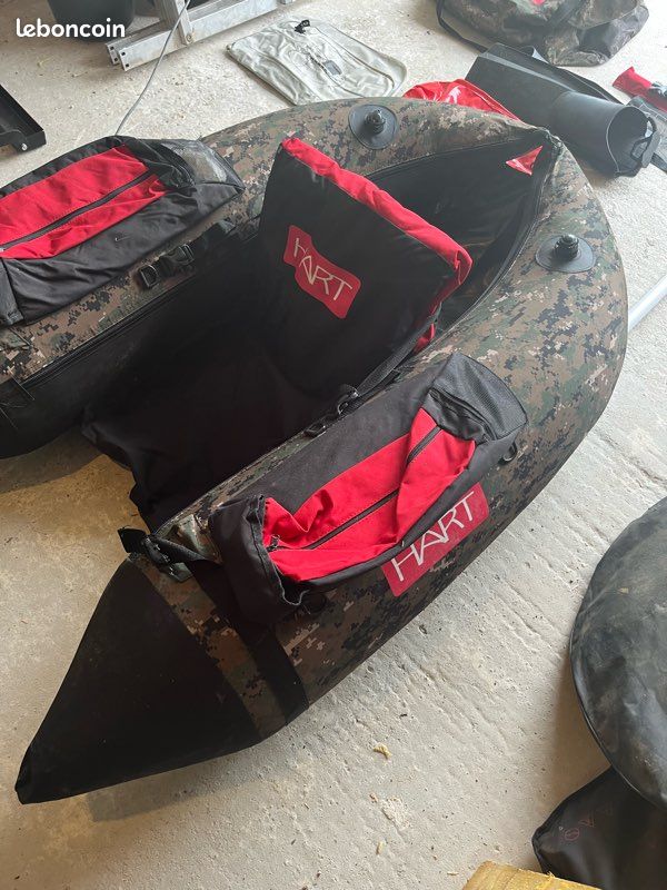 Float tube Hart rouge/camouflage AOR - pack complet, quasi neuf (image 2)