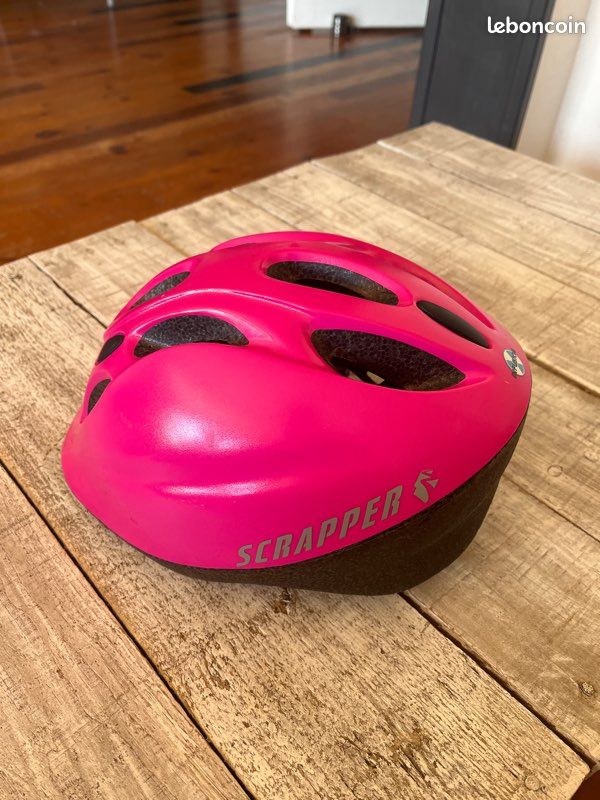 Casque vélo inter sport . Taille réglable 48-54cm (xs-s) (image 1)
