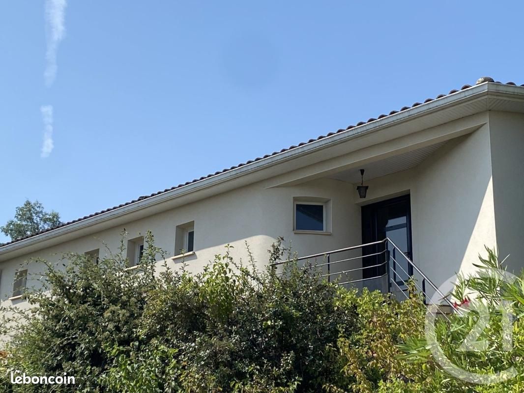 Maison 8 pièces 211 m² (image 1)