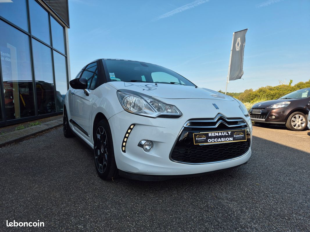 Citroën DS3 1.6 THP 155ch Ultra Prestige (image 2)