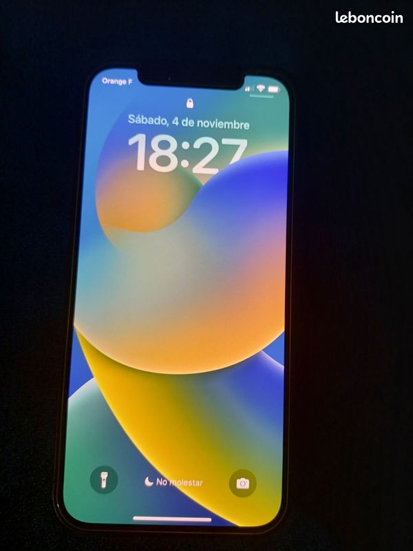 IPhone 12 (image 3)