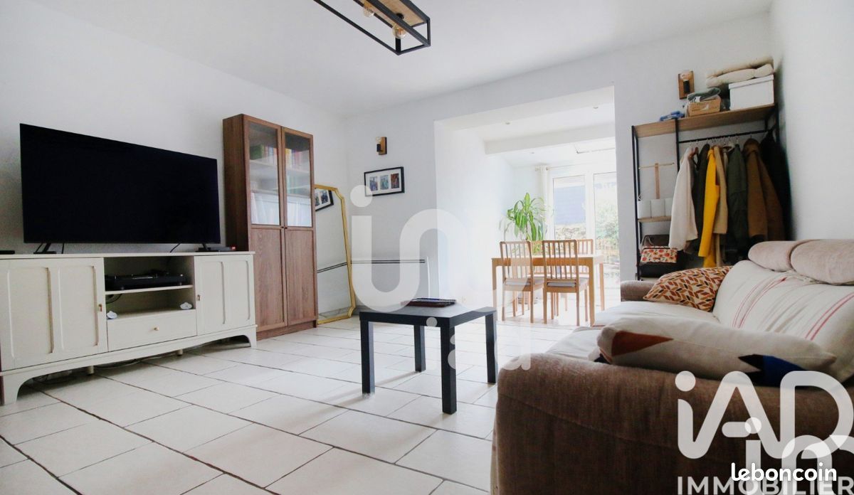 Appartement 3 pièces 64 m² · à Magny-le-Hongre · 64 m² · 255 000 €