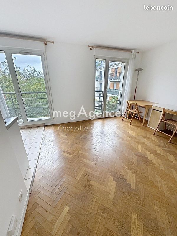 Appartement 1 pièce 25 m² · aux Lilas · 25 m² · 800 €/mois