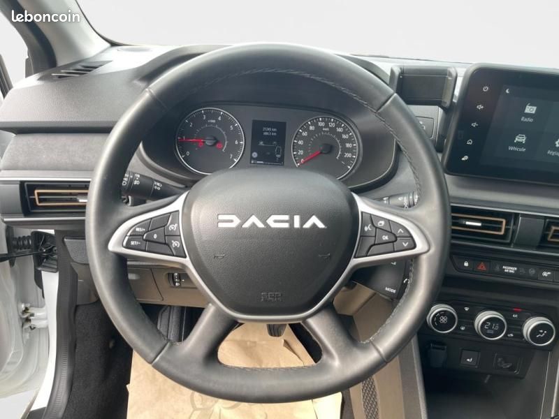 Dacia Sandero 1.0 TCe 90ch Stepway Extreme -24 (image 15)