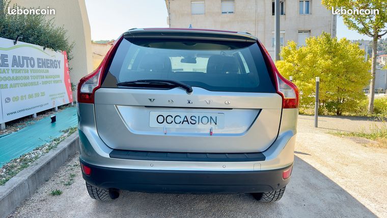 PAYEZ EN 3,4 OU 10 FOIS * VOLVO XC60 2.0 DIESEL 5 CYLINDRES 163ch Start&Stop Summum * Toutes options * GARANTIE 12 MOIS (image 3)