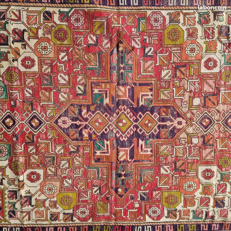 Tapis mural turc en velours vintage des années 1970