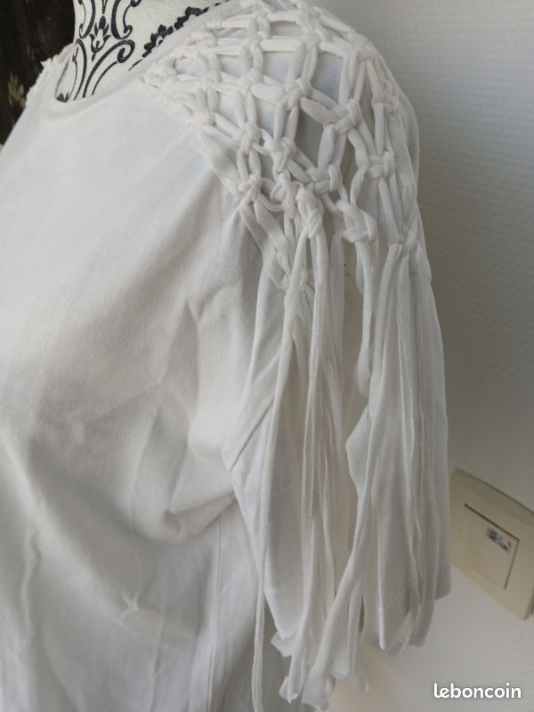T-shirt ZARA trafaluc blanc S/M détails macramé franges bohème festival (image 2)