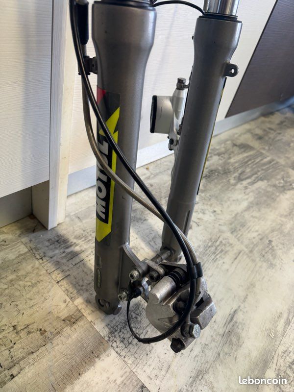 Fourche sherco 50 2021 (image 1)