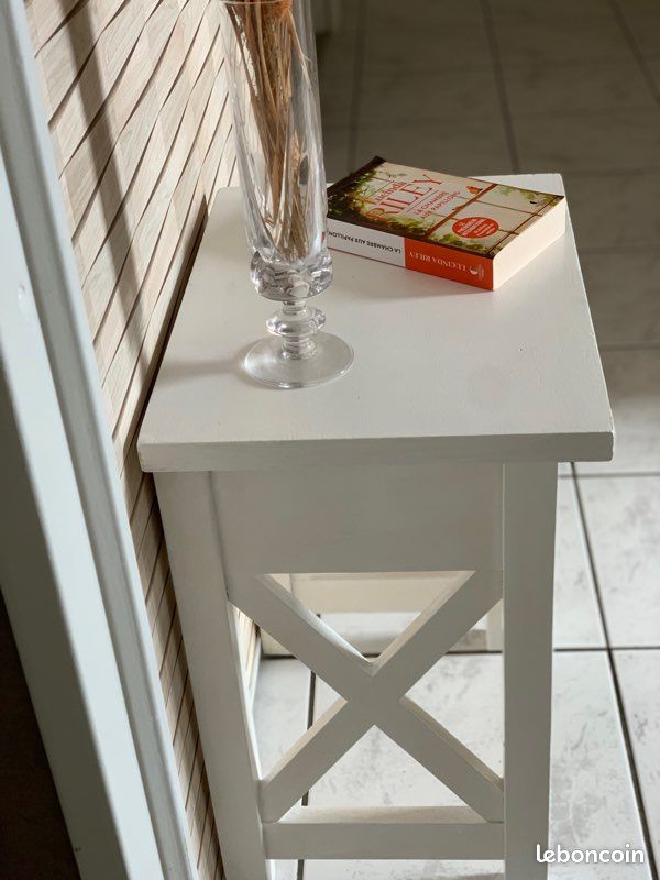 Table de chevet (image 2)