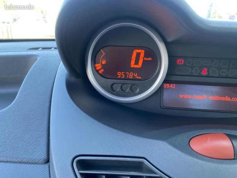 Renault Twingo 1.2 LEV 16v 75ch Summertime eco² (image 12)