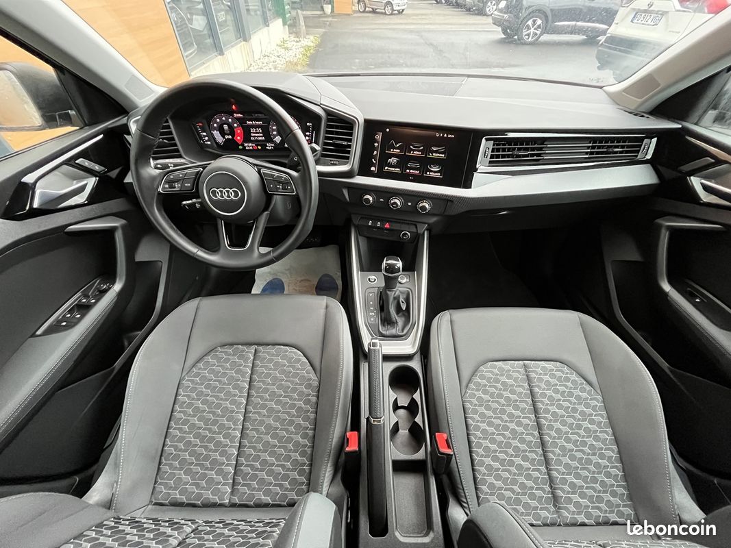 Audi A1 CITYCARVER 30 TFSI 110CH DESIGN S TRONIC 7 (image 13)