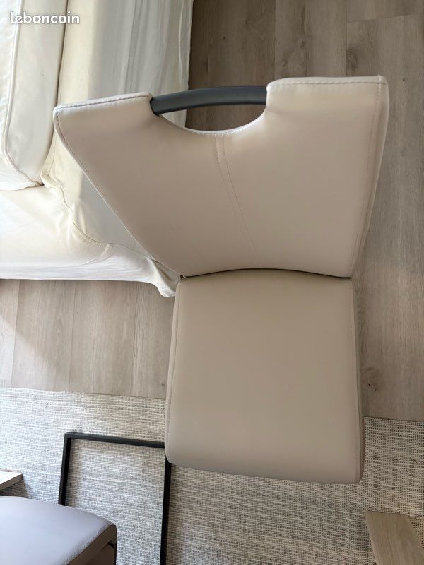 Chaise (image 2)
