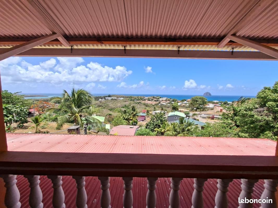 Appartement 3 pièces 85 m² · à Le Diamant · 85 m² · 1 200 €