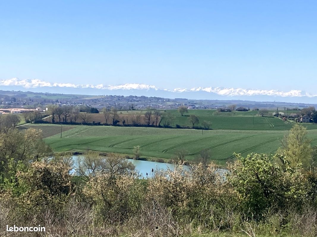 Vente | Terrain constructible | 800 m² | L'Isle-Jourdain | Expo Sud | Piscine (image 1)