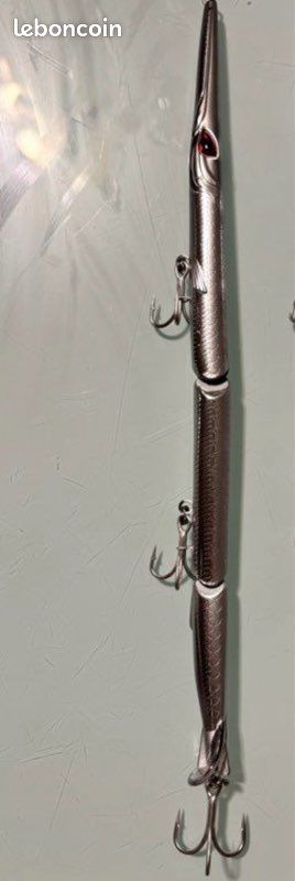 Neuf* leurre menton vintage REBEL argent et noir 6 pouces